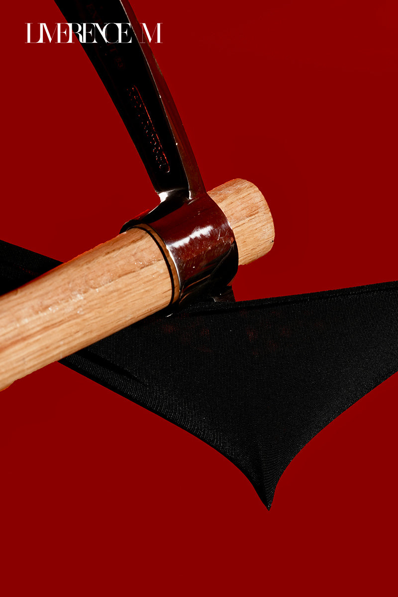 「"BULLETPROOF" THERMAL TIGHTS / 防弹连裤袜」