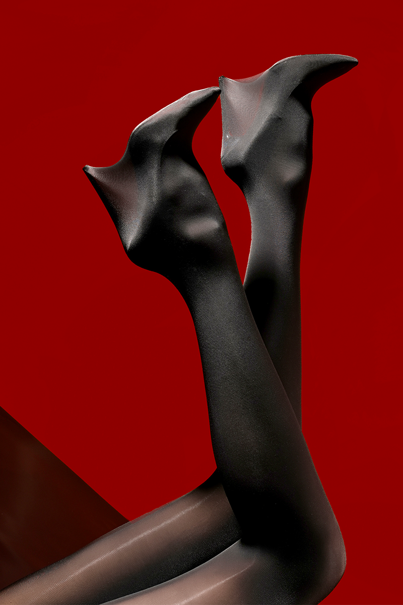 「"BULLETPROOF" THERMAL TIGHTS / 防弹连裤袜」